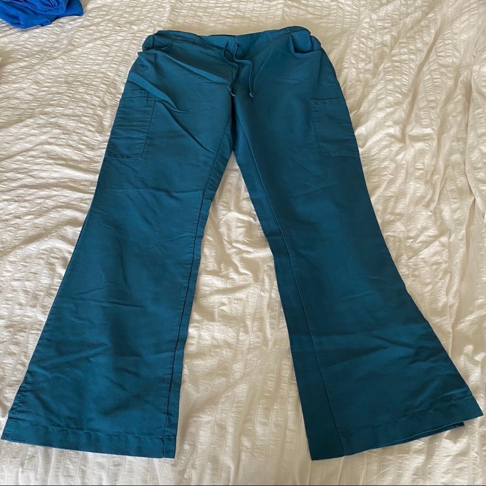 4/$20 Medline Cargo Scrub Pant